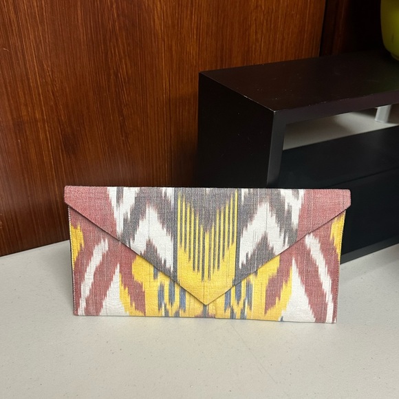 Silk ikat Artisan envelope clutch purse - Picture 8 of 8